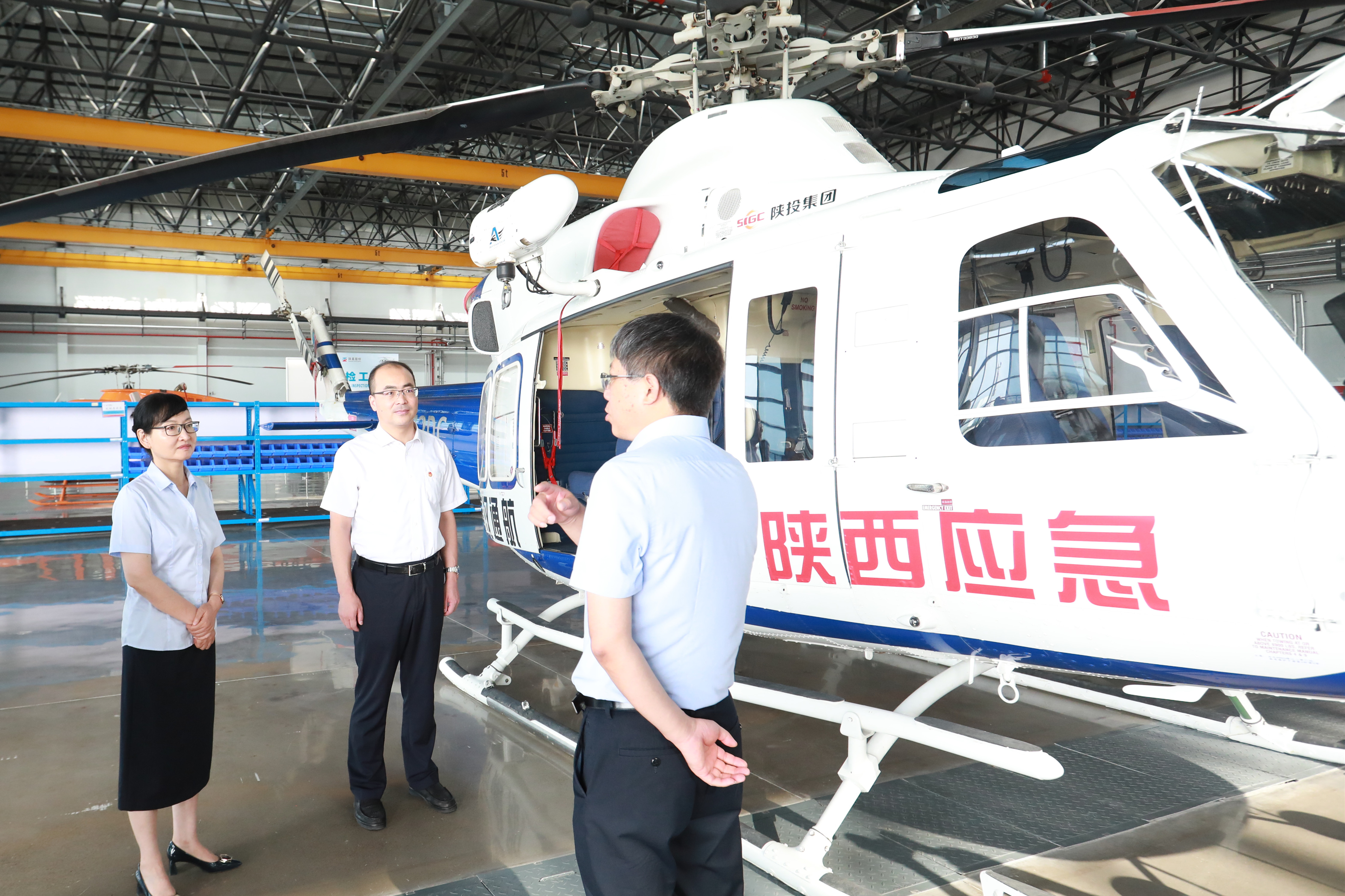 共青團陜西省委書記徐永勝一行到陜西直升機產(chǎn)業(yè)發(fā)展園調(diào)研